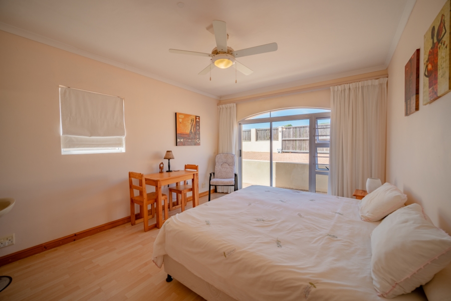 4 Bedroom Property for Sale in St Francis On Sea Eastern Cape